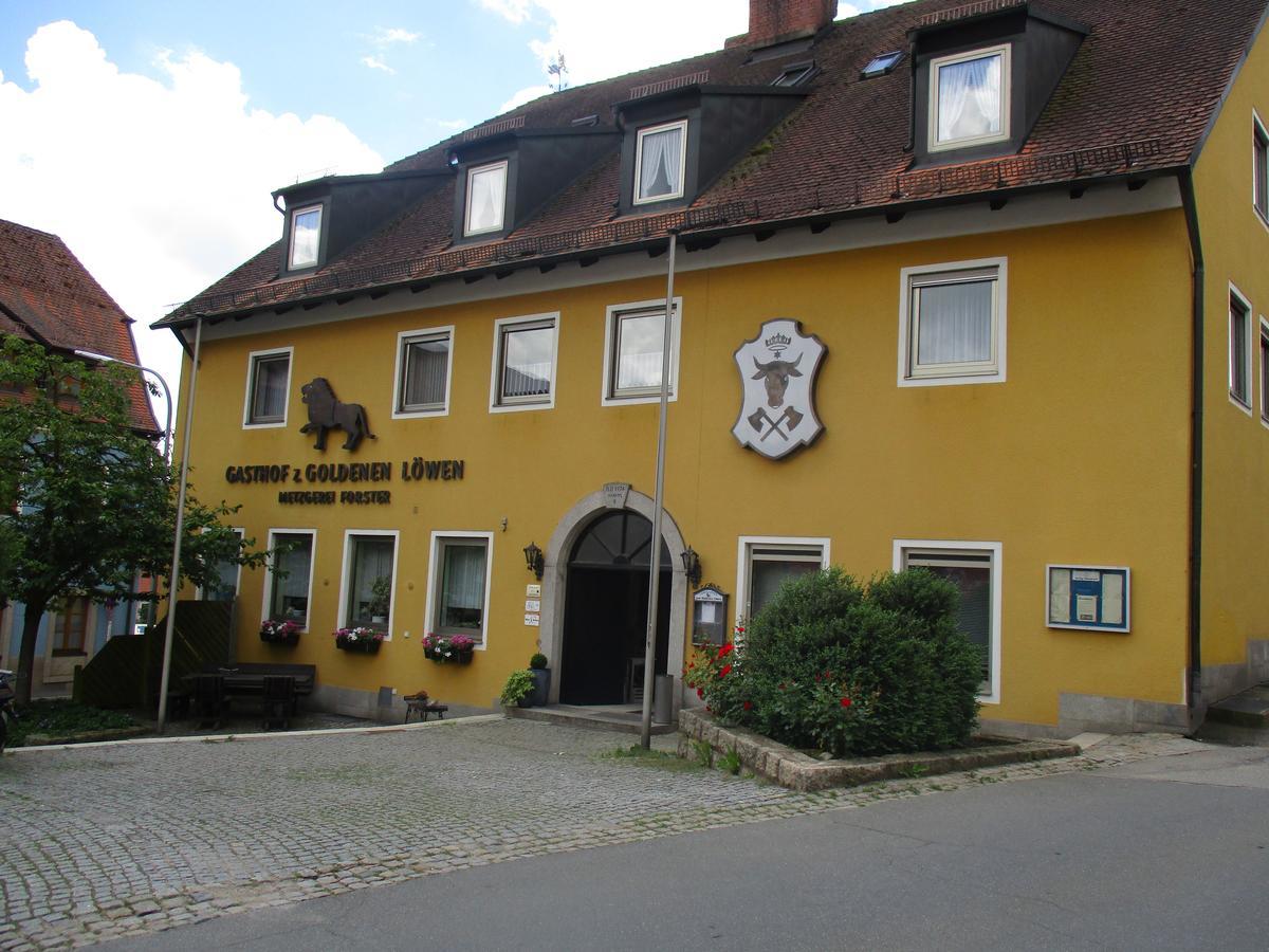 Landgasthof Zum Goldenen Lowen Moosbach  Exterior photo